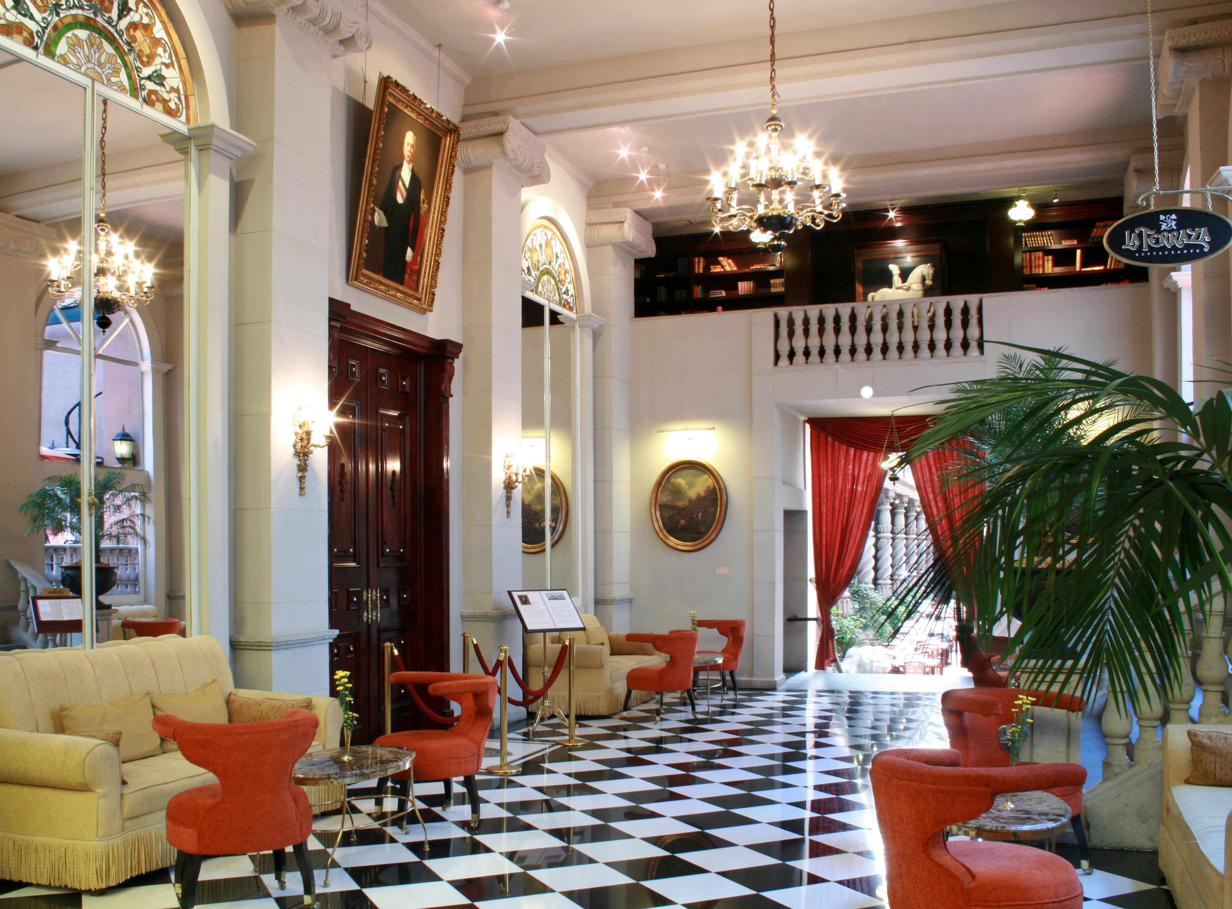 فندق جنيف مدينة مكسيكو المظهر الخارجي الصورة The lobby of the hotel