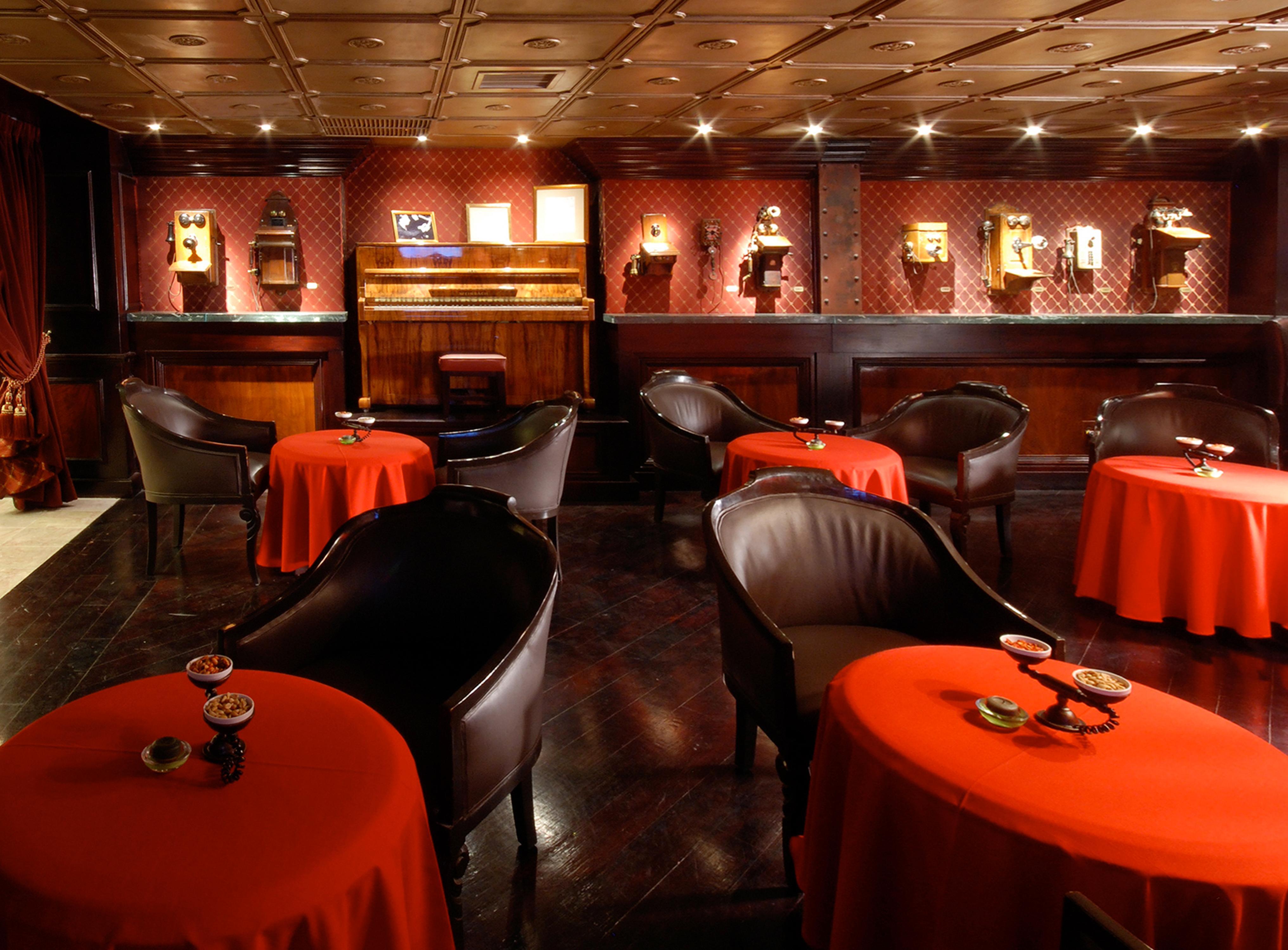 فندق جنيف مدينة مكسيكو المظهر الخارجي الصورة The interior of the lounge