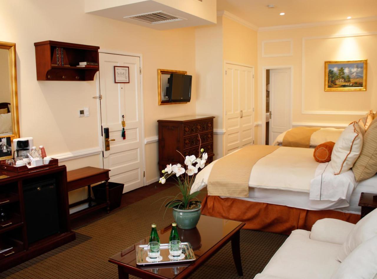 فندق جنيف مدينة مكسيكو المظهر الخارجي الصورة A room at the hotel