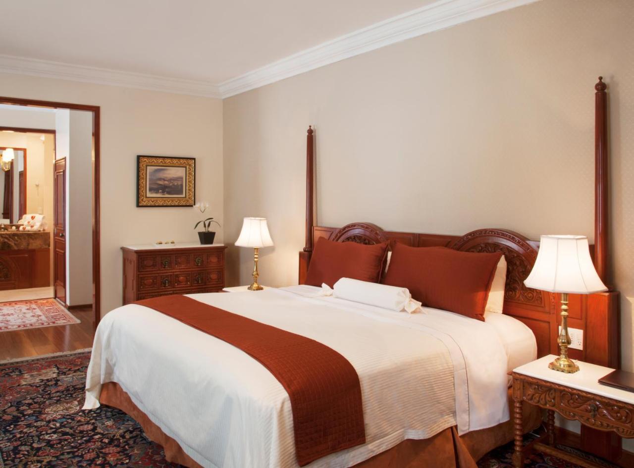 فندق جنيف مدينة مكسيكو المظهر الخارجي الصورة A bedroom at the Taj Mahal Palace